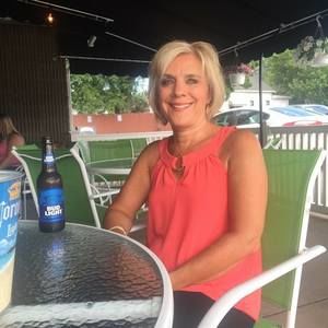 Meet your Posher, Pamela